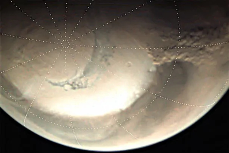ยานสำรวจดาวอังคารพบสิ่งประหลาดระหว่างเกิดพายุฝุ่น